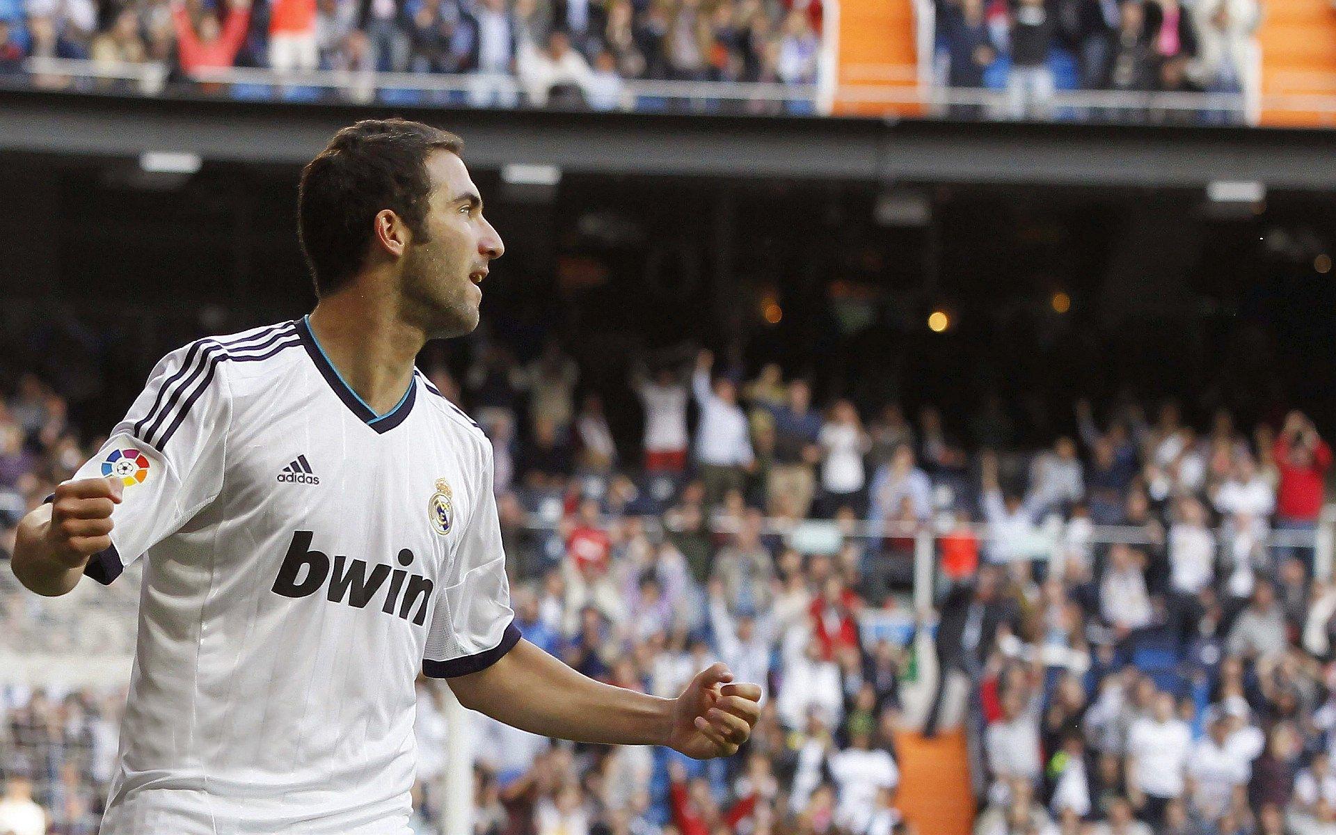 贝尔戈米盛赞国米蜕变，团队精神回归，阿坎吉铸就钢铁防线